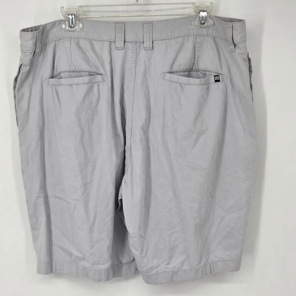 Travis Mathew Shorts Mens 38 Gray Golf Chino Performance Stretch Flat Front 9